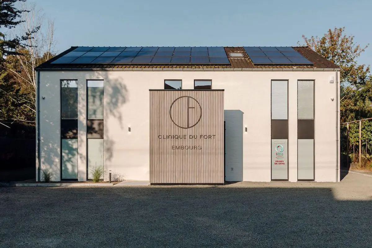 Commerce à louer à Embourg 4053 75.00€  chambres 315.00m² - annonce 464092