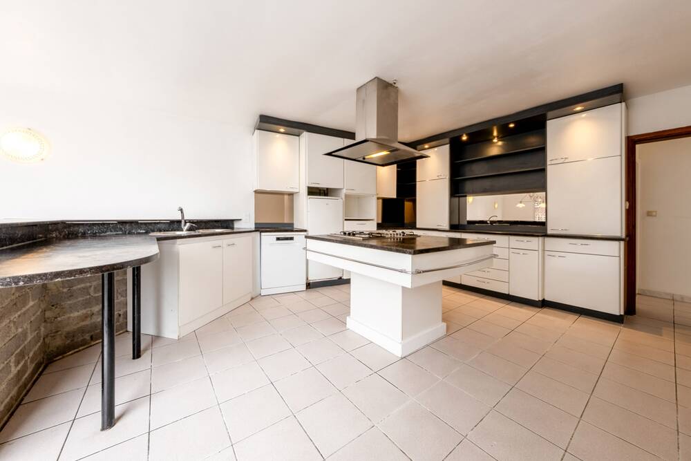 Maison à vendre à Herstal 4040 490000.00€ 3 chambres 300.00m² - annonce 465893