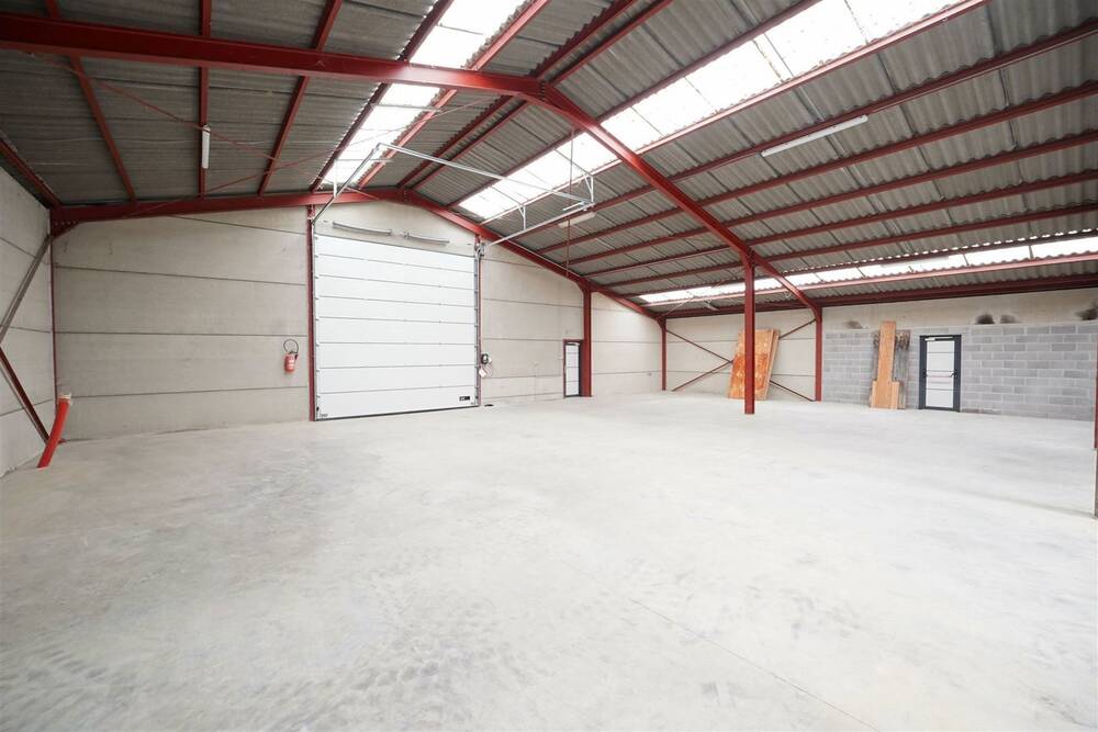 Commerce à louer à Villers-le-Bouillet 4530 1265.00€ chambres 220.00m² - annonce 465708