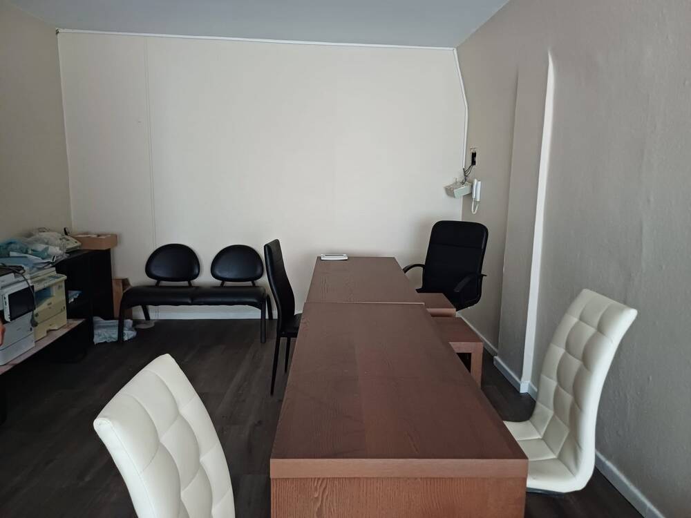 Commerce à louer à Liège 4000 1000.00€ chambres m² - annonce 472337
