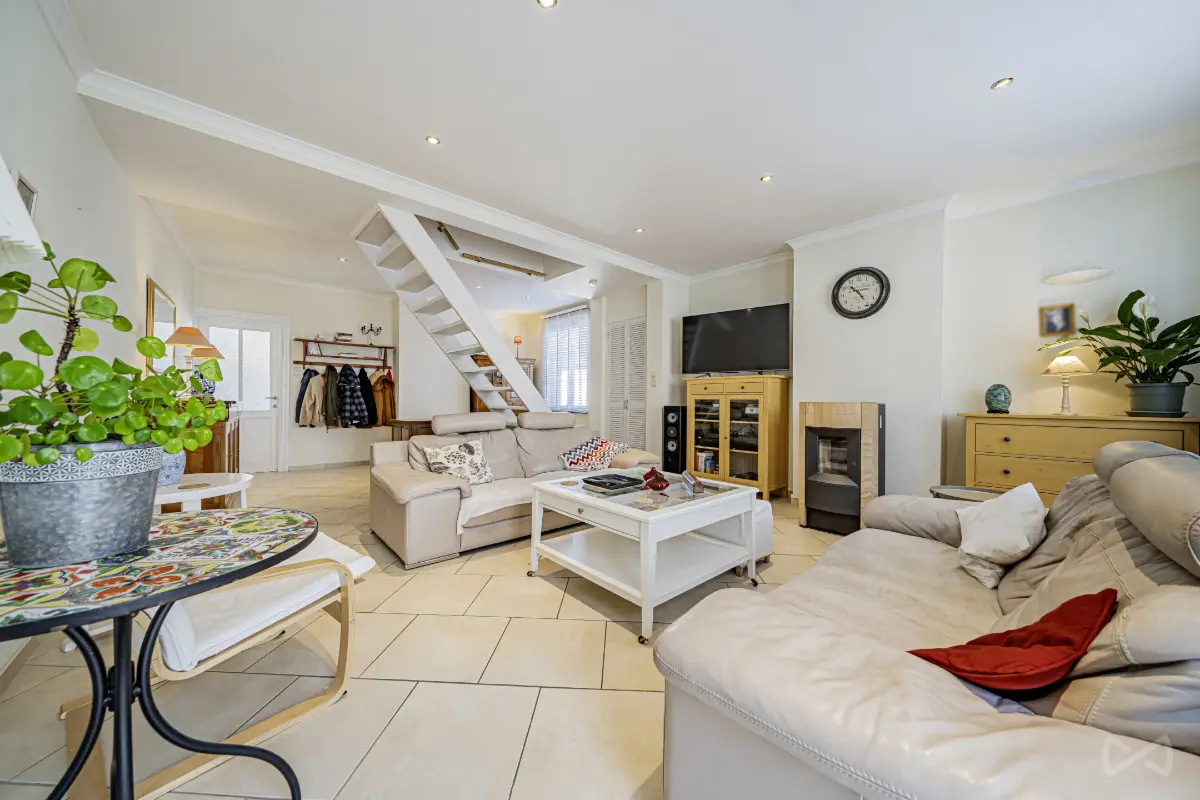 Maison à vendre à Oupeye 4680 334000.00€ 4 chambres 175.00m² - annonce 521188