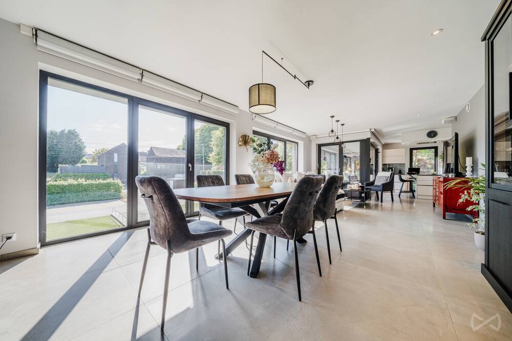 Appartement à vendre à Saint-Georges-sur-Meuse 4470 495000.00€ 3 chambres 165.68m² - annonce 477629