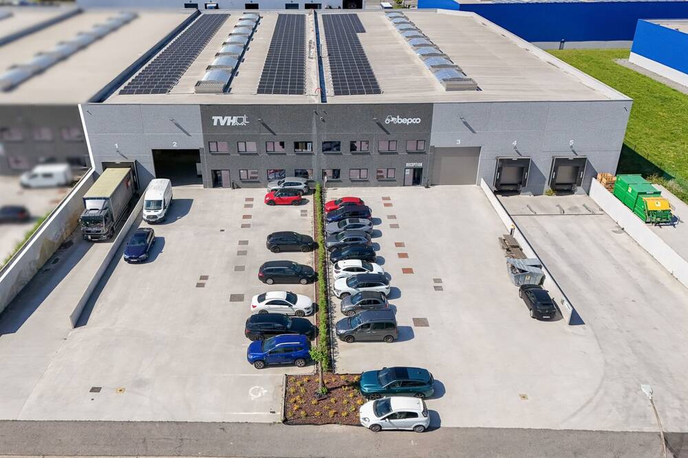 Commerce à louer à Villers-le-Bouillet 4530 19930.00€  chambres 4223.00m² - annonce 477203