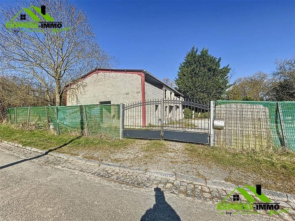 Maison à vendre à Abolens 4280 140000.00€ 4 chambres 240.00m² - annonce 483602