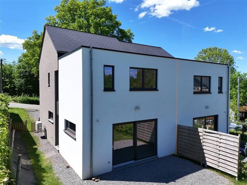Maison à à Harre 6960 350000.00€ 3 chambres 125.00m² - annonce 483097