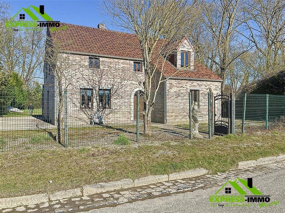Maison à vendre à Abolens 4280 295000.00€ 3 chambres 230.00m² - annonce 483600