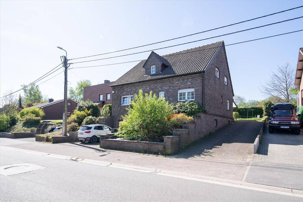 Maison à vendre à Henri-Chapelle 4841 360000.00€ 5 chambres 306.00m² - annonce 483395