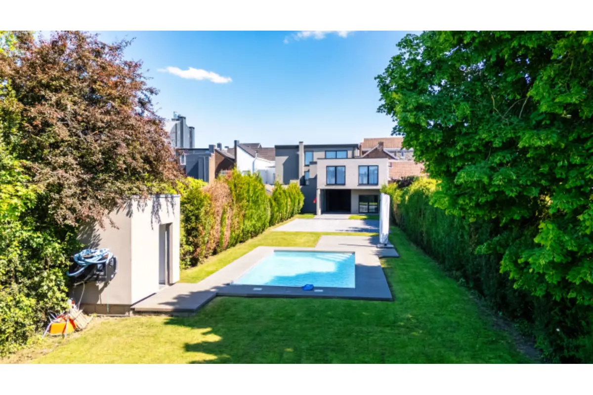 Maison à vendre à Hermalle-sous-Argenteau 4681 689000.00€ 3 chambres 367.00m² - annonce 485740