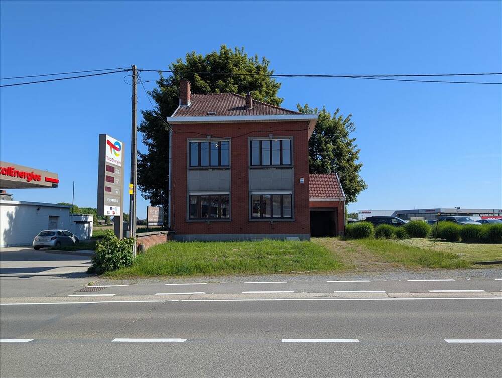 Commerce à vendre à Loncin 4431 200000.00€ chambres m² - annonce 486112