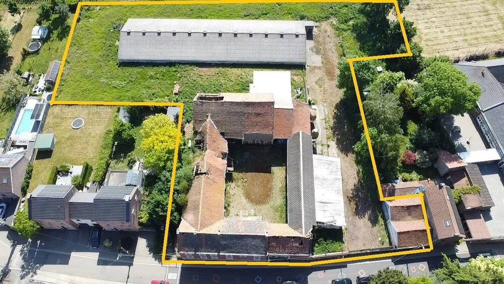 Commerce à vendre à Waremme 4300 750000.00€ 6 chambres 7823.00m² - annonce 486180
