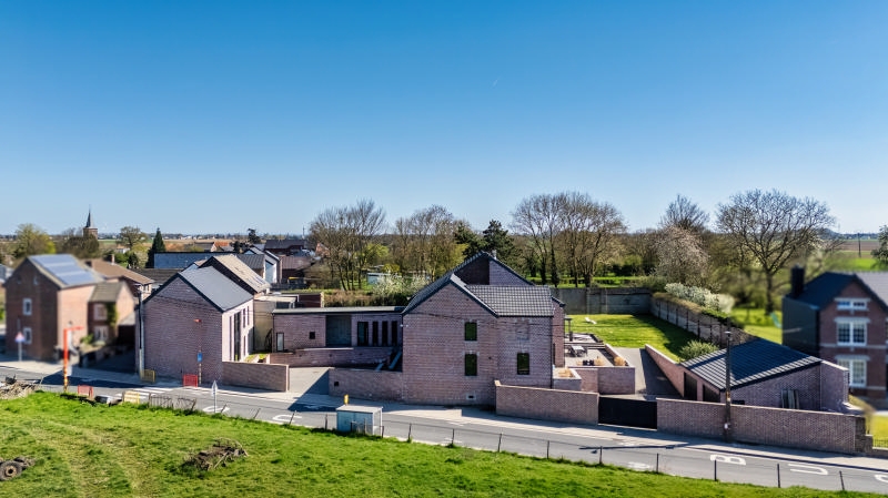 Maison à vendre à Juprelle 4450 995000.00€ 7 chambres 556.00m² - annonce 503780