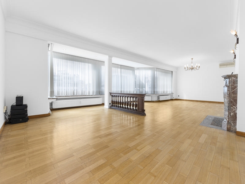 Appartement à à Liège 4000 375000.00€ 3 chambres 146.00m² - annonce 498920