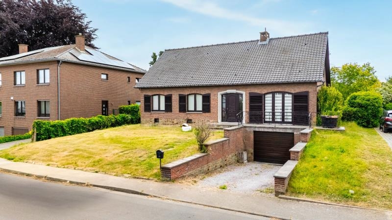 Maison à vendre à Haccourt 4684 385000.00€ 4 chambres 195.00m² - annonce 497617