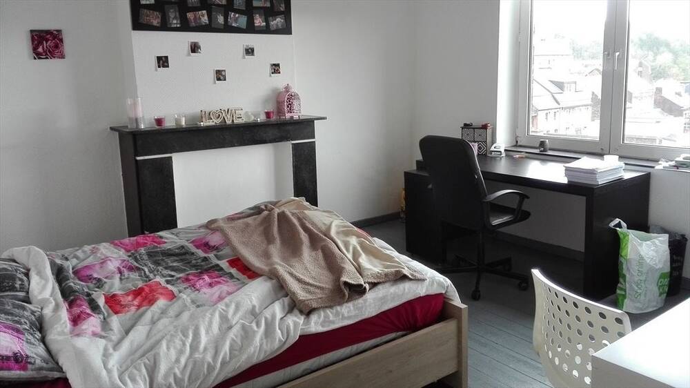 Appartement à louer à Liège 4000 415.00€ 4 chambres 160.00m² - annonce 498431