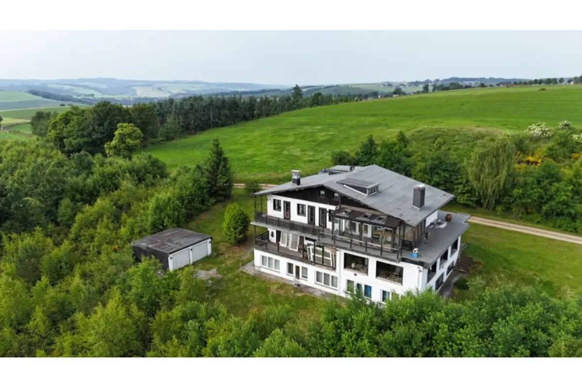 Autre à vendre à Lommersweiler 4783 490000.00€ 8 chambres 312.00m² - annonce 496952