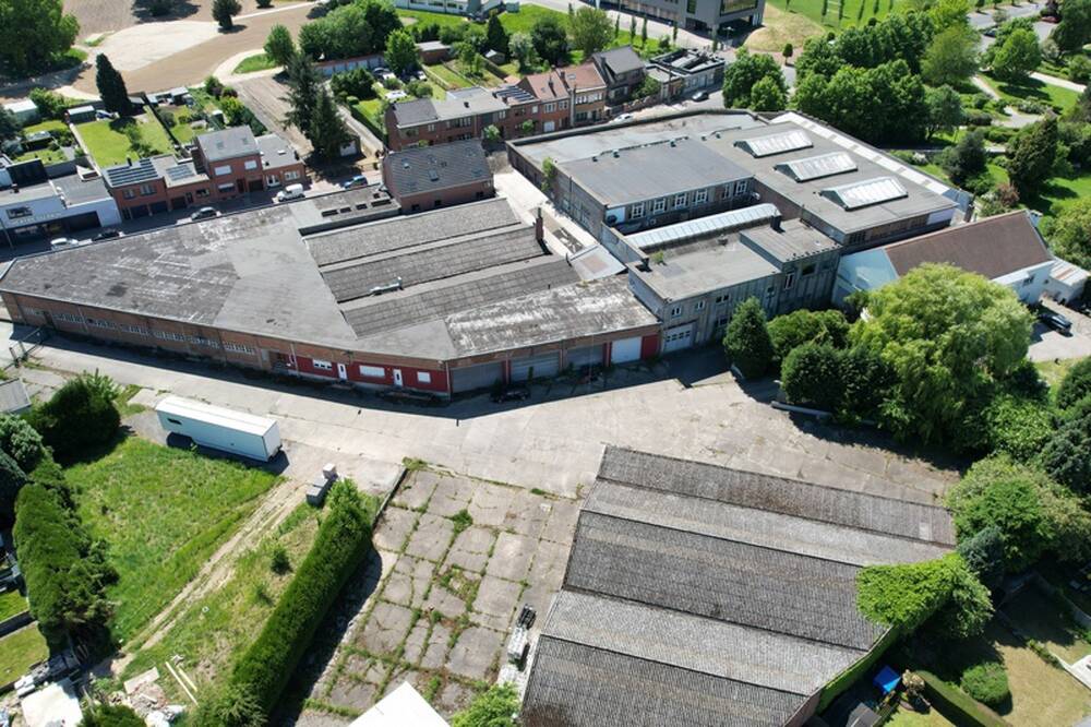Commerce à à Alleur 4432 1750000.00€ chambres 6600.00m² - annonce 495558