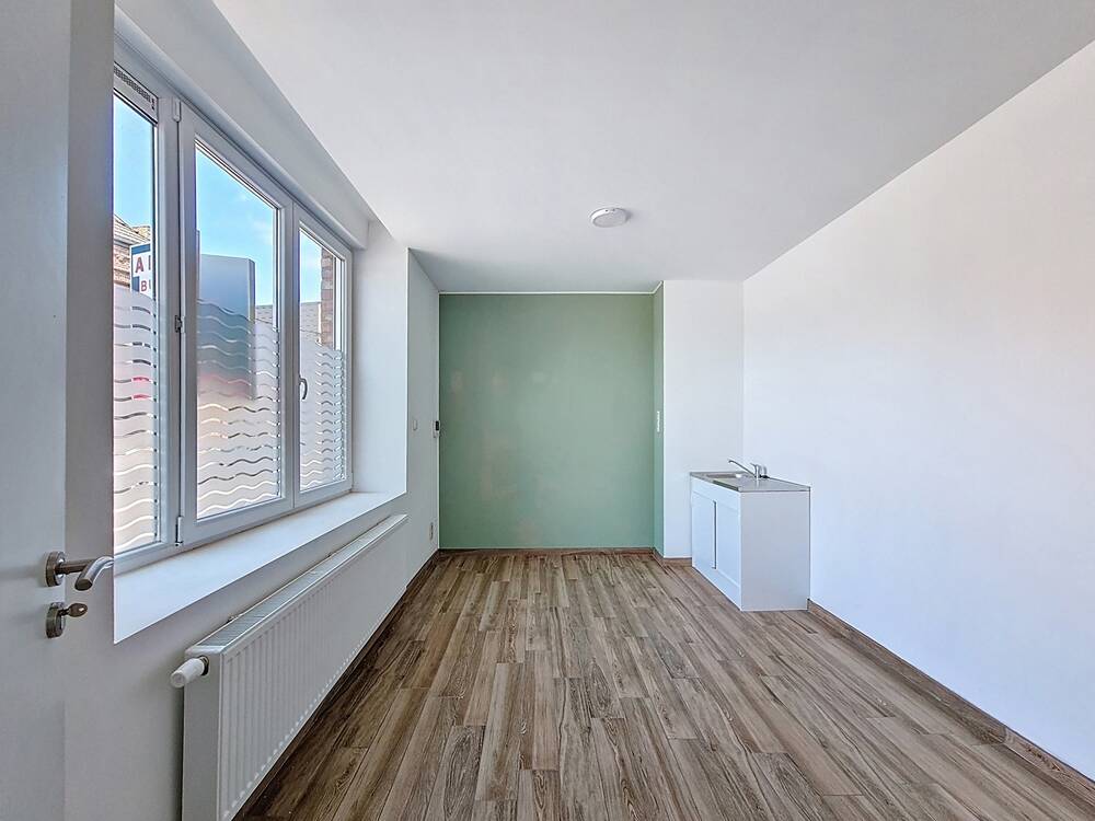 Commerce à louer à Liège 4000 700.00€ chambres 46.00m² - annonce 495883
