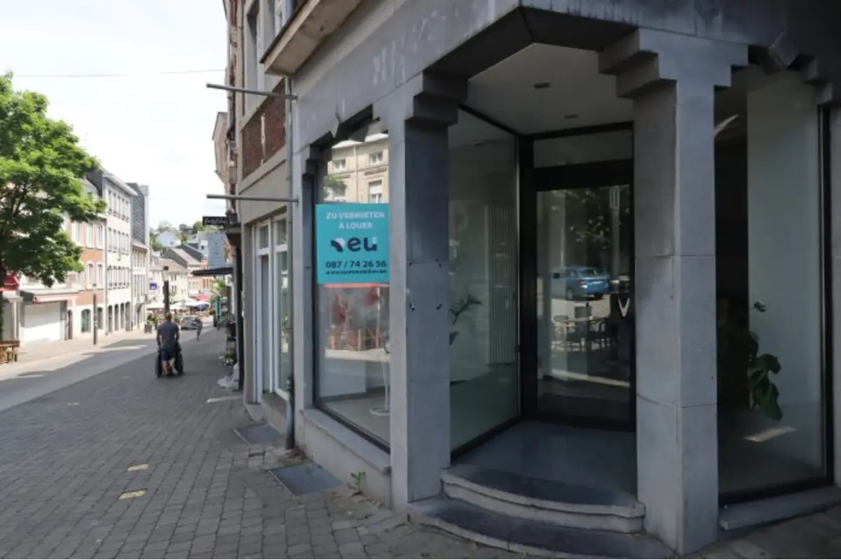 Commerce à louer à Eupen 4700 900.00€  chambres m² - annonce 509811