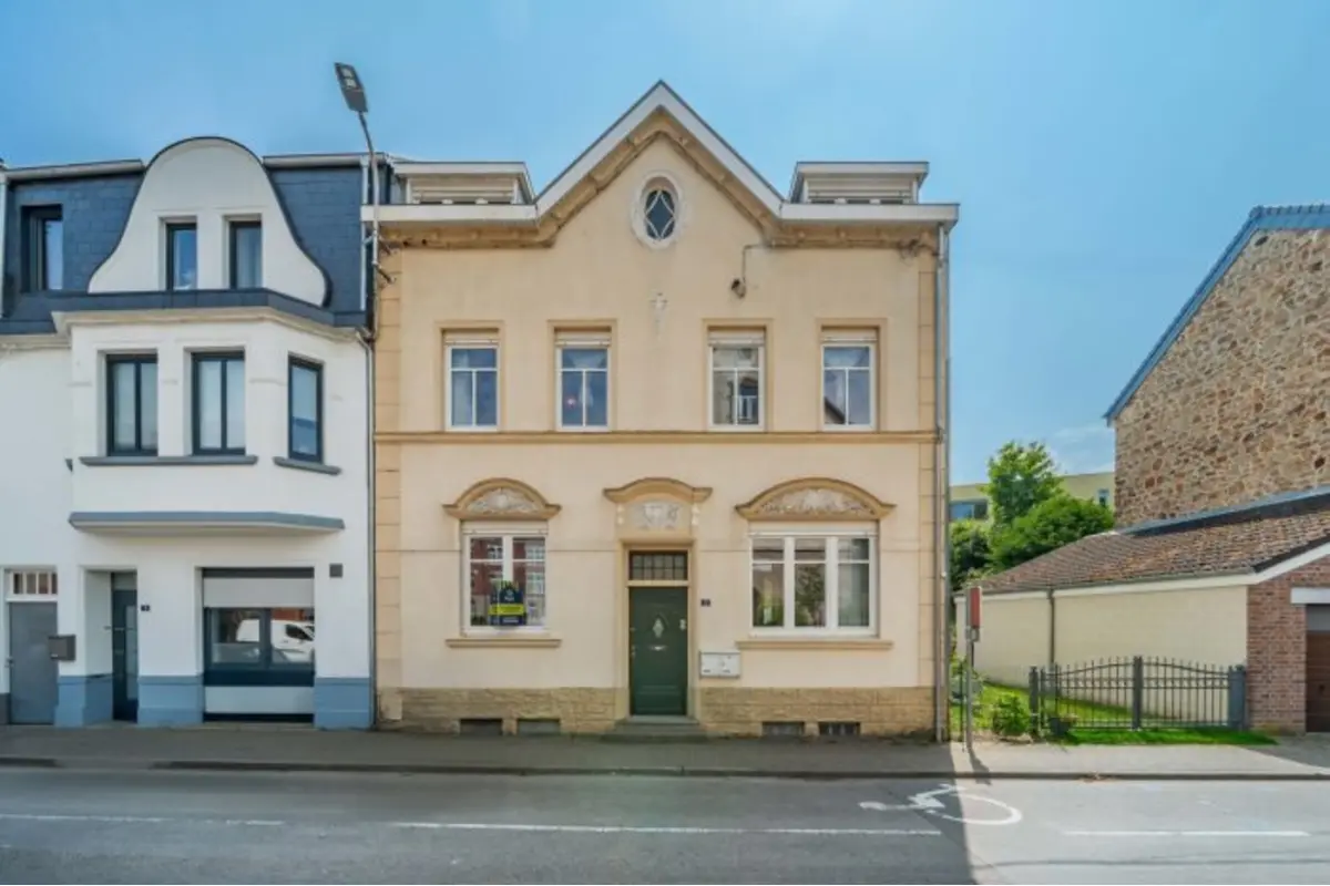 Maison à vendre à Eupen 4700 275000.00€ 7 chambres 206.00m² - annonce 510664