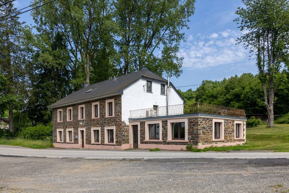 Maison à vendre à Recht 4780 398000.00€ 8 chambres 421.43m² - annonce 512701