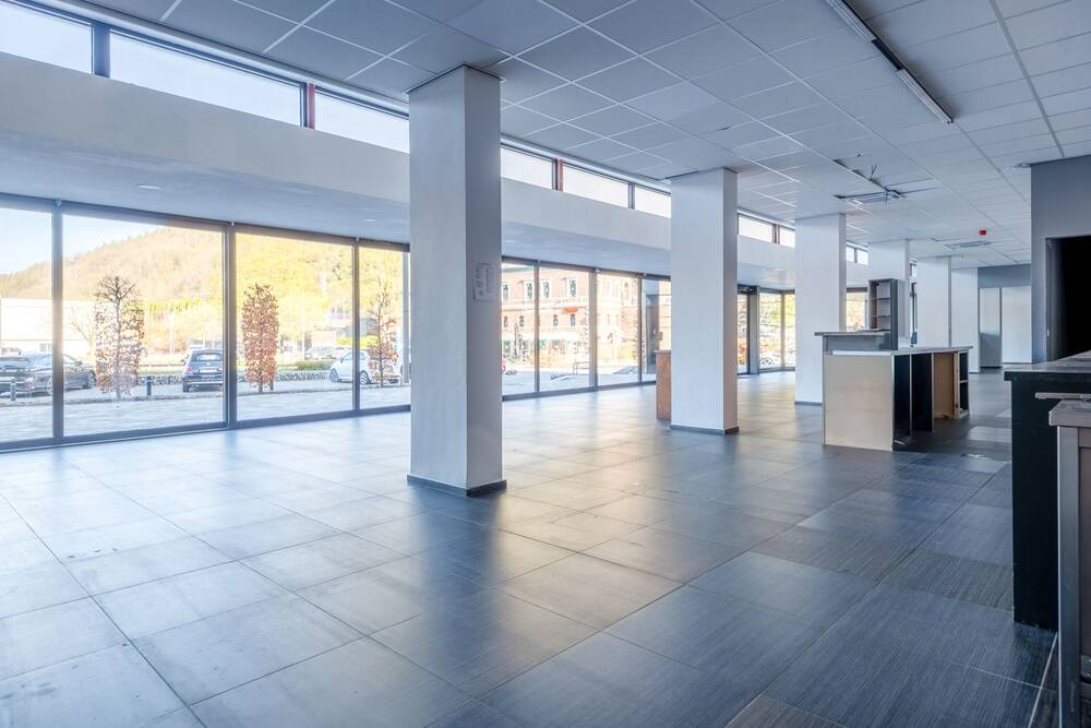 Commerce à louer à Chaudfontaine 4050 3500.00€ chambres 300.00m² - annonce 515057