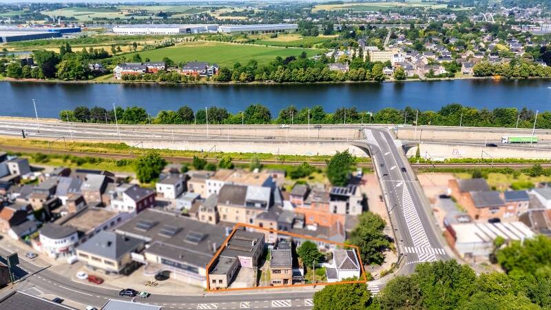 Commerce à vendre à Visé 4600 595000.00€ 5 chambres 544.00m² - annonce 520963