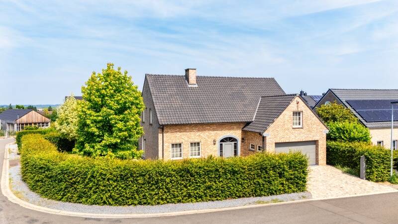 Maison à vendre à Bombaye 4607 629000.00€ 4 chambres 283.00m² - annonce 522000