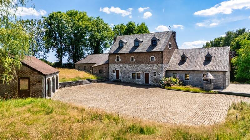 Villa à vendre à Petit-Rechain 4800 1190000.00€ 5 chambres 499.00m² - annonce 523188