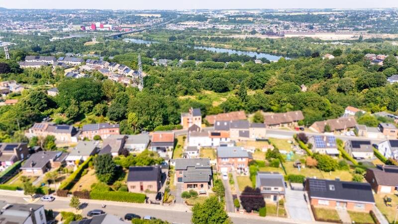 Maison à vendre à Cheratte 4602 329000.00€ 4 chambres 224.00m² - annonce 523191