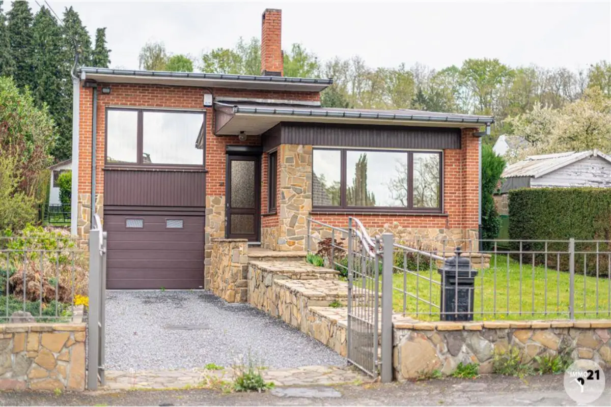 Bungalow à vendre à Amay 4540 269000.00€ 2 chambres 110.00m² - annonce 527663