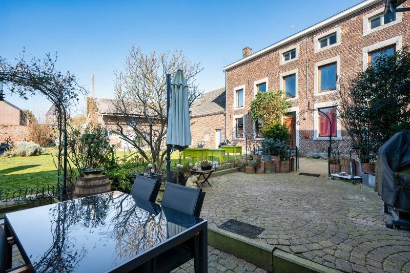 Ferme à vendre à Lixhe 4600 450000.00€ 5 chambres 405.00m² - annonce 528661