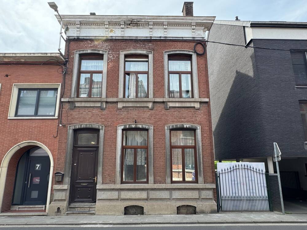 Maison à vendre à Vaux-sous-Chèvremont 4051 400000.00€ 5 chambres m² - annonce 528754