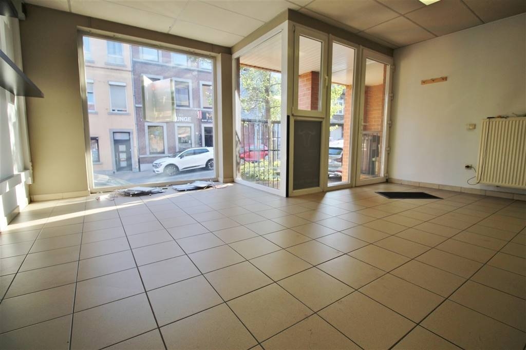Commerce à louer à Ans 4430 950.00€ chambres 70.00m² - annonce 529729