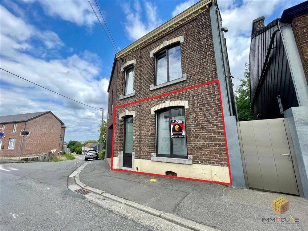 Appartement à louer à Villers-le-Bouillet 4530 900.00€ 3 chambres 141.00m² - annonce 530605