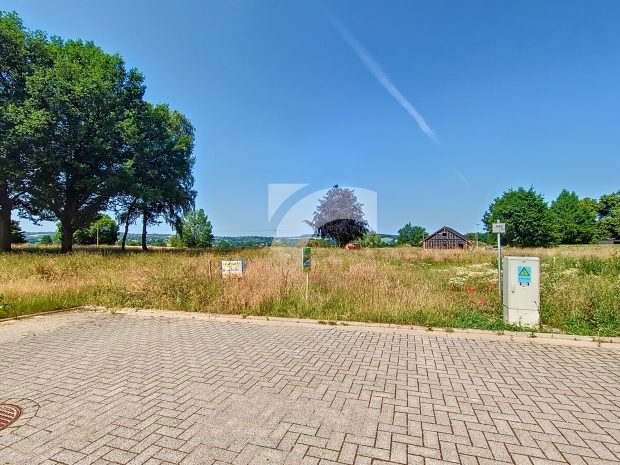Terrain à bâtir à vendre à Gemmenich 4851 165625.00€ chambres m² - annonce 533130