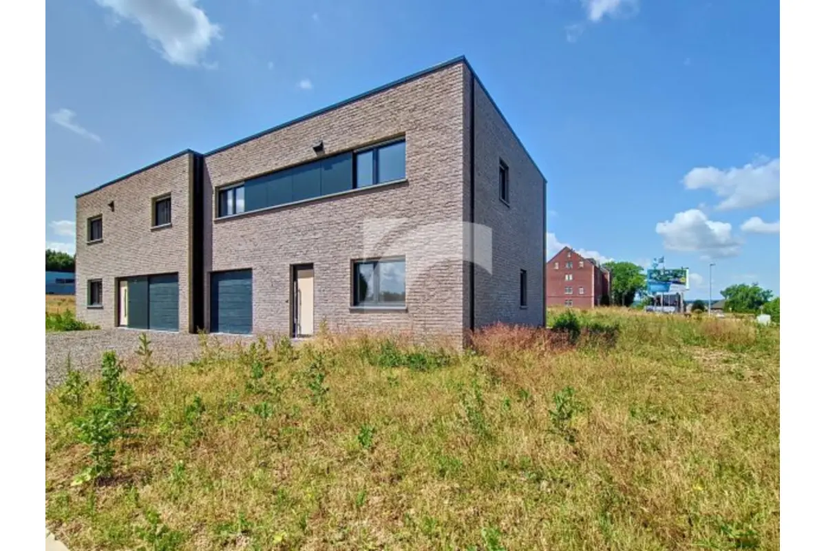 Maison à vendre à Gemmenich 4851 470993.00€ 4 chambres 125.00m² - annonce 533374