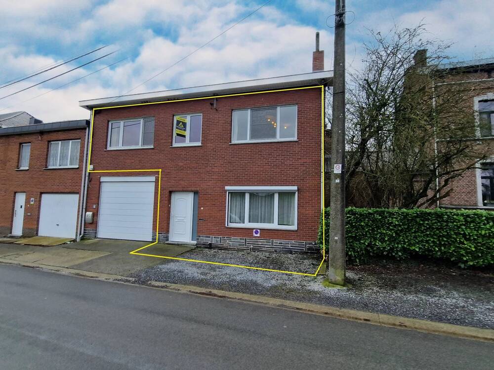 Maison à louer à Bassenge 4690 800.00€ 2 chambres 150.00m² - annonce 532661