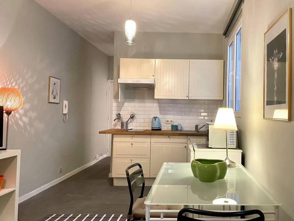 Studio à louer à Liège 4000 555.00€ 1 chambres 25.00m² - annonce 535126