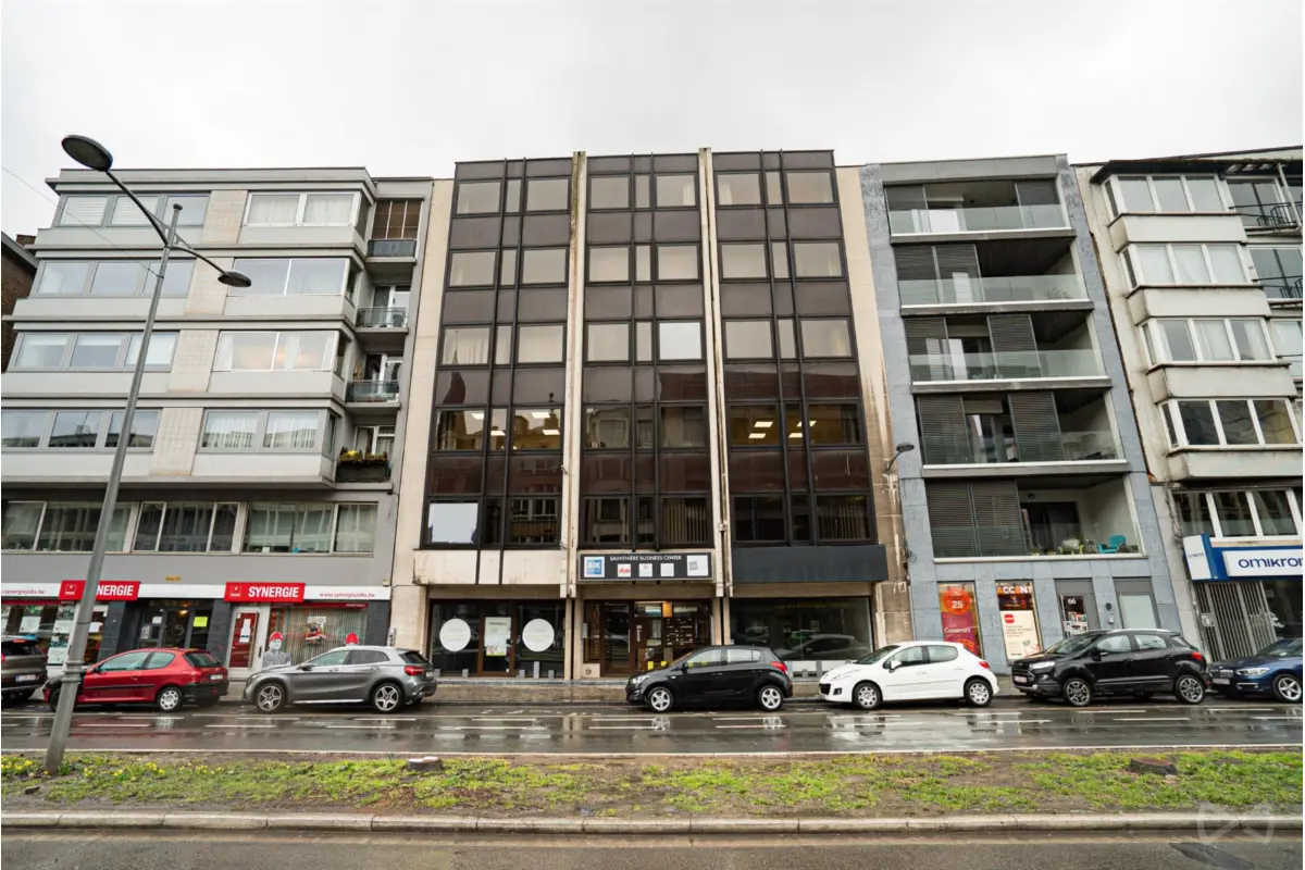 Commerce à  à Liège 4000 2500.00€  chambres 270.00m² - annonce 535519