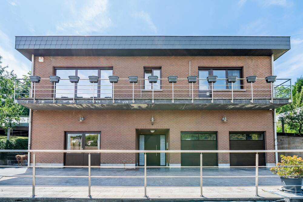 Villa à vendre à Liège 4000 555000.00€ 5 chambres 382.00m² - annonce 537347