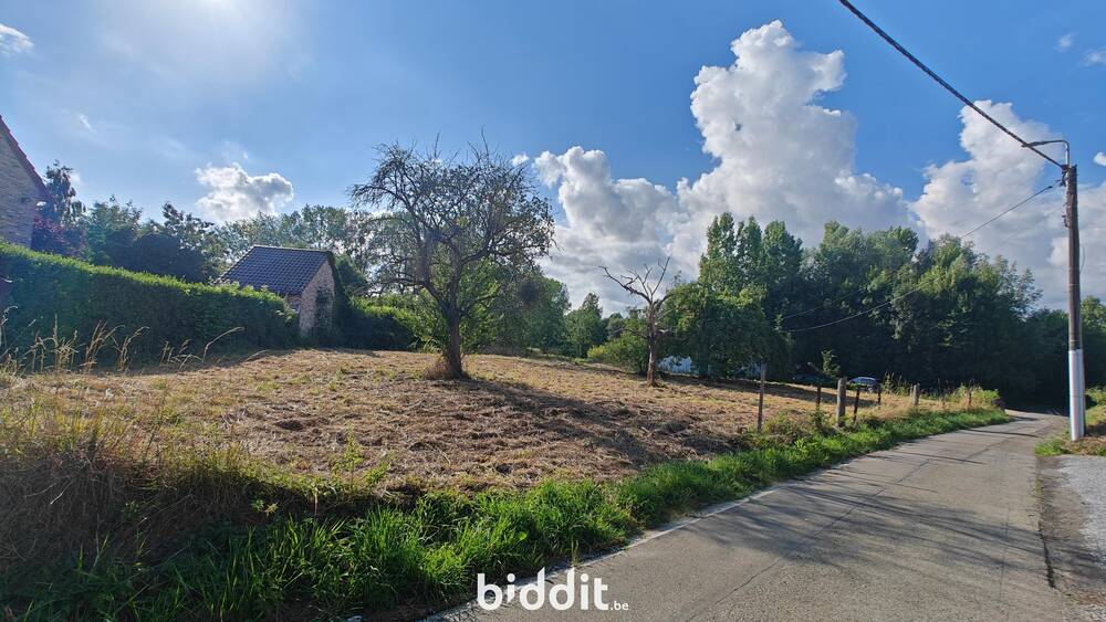 Terrain à vendre à Braives 4260 95000.00€ chambres m² - annonce 538557