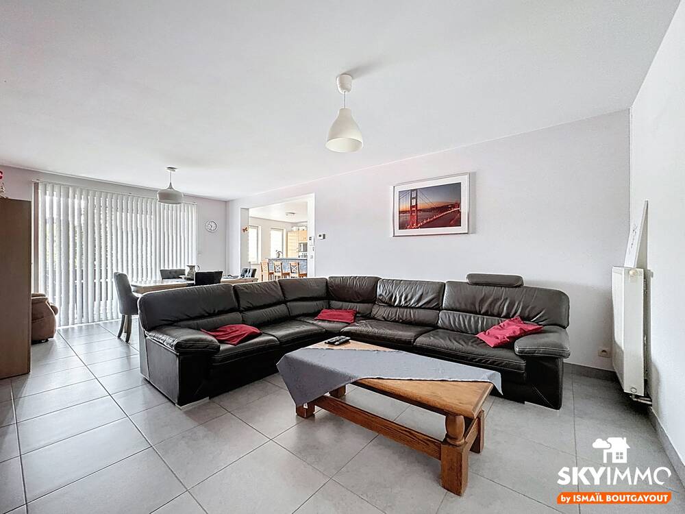 Appartement à vendre à Jemeppe-sur-Meuse 4101 219000.00€ 2 chambres 110.00m² - annonce 541109