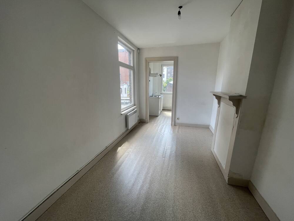 Commerce à louer à Liège 4000 300.00€ chambres 20.00m² - annonce 547438