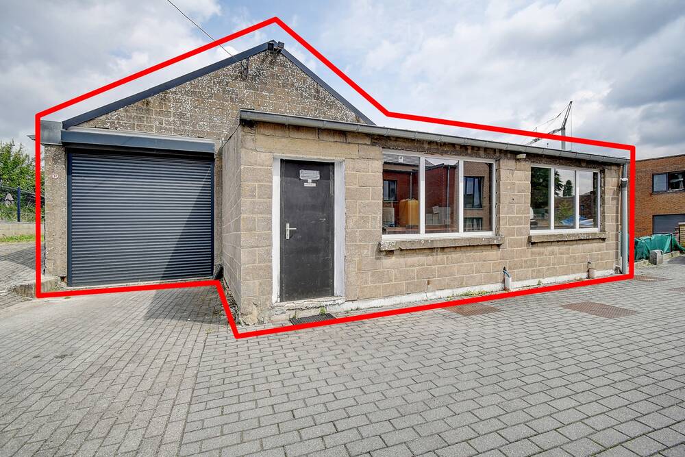 Immeuble de rapport - Immeuble à appartement à vendre à Herstal 4040 199000.00€ chambres 320.00m² - annonce 548856