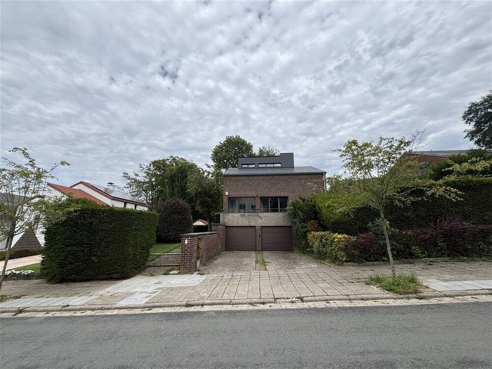 Villa à louer à Ougrée 4102 1350.00€ 4 chambres m² - annonce 549686