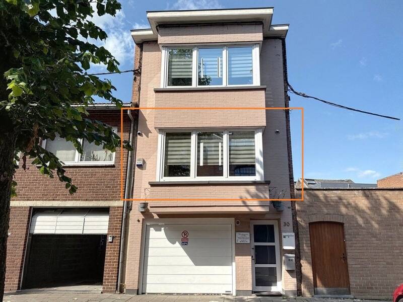 Appartement à louer à Visé 4600 850.00€ 1 chambres 46.00m² - annonce 551645