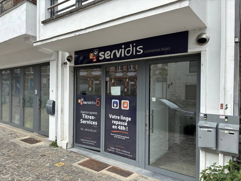 Commerce à à Pepinster 4860 700.00€ chambres 70.00m² - annonce 552823