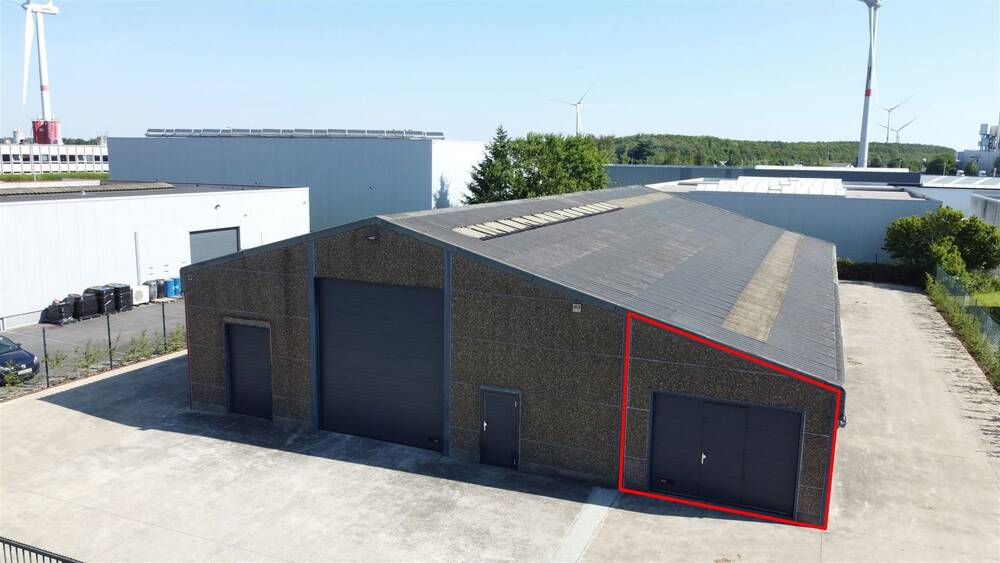 Commerce à louer à Villers-le-Bouillet 4530 585.00€  chambres 80.00m² - annonce 552772