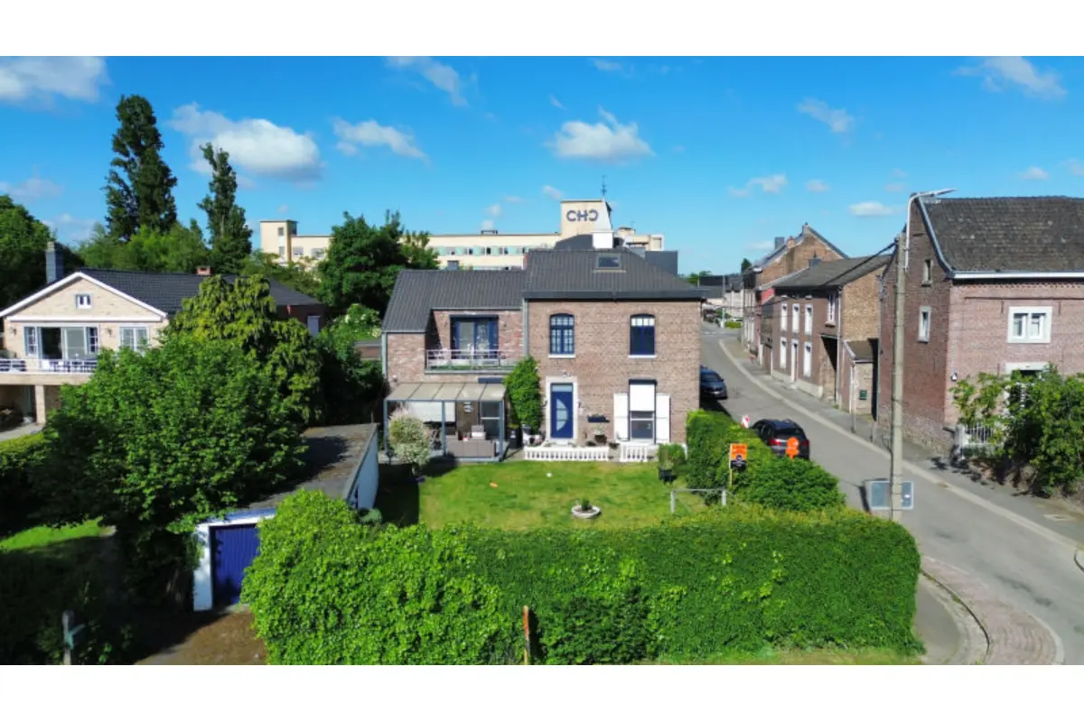 Maison à vendre à Visé 4600 399000.00€ 6 chambres 417.00m² - annonce 556679