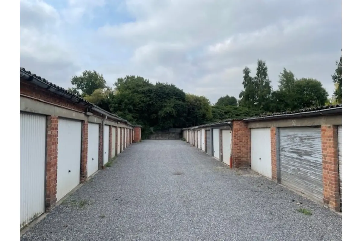 Parking / garage à vendre à Waremme 4300 20000.00€  chambres m² - annonce 559476
